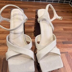 Elegant Beige Platform Sandals